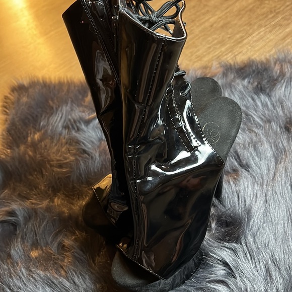 Pleaser- Black 6.5 inch Platform Lace-Up Peep Toe Bootie - Picture 8 of 11